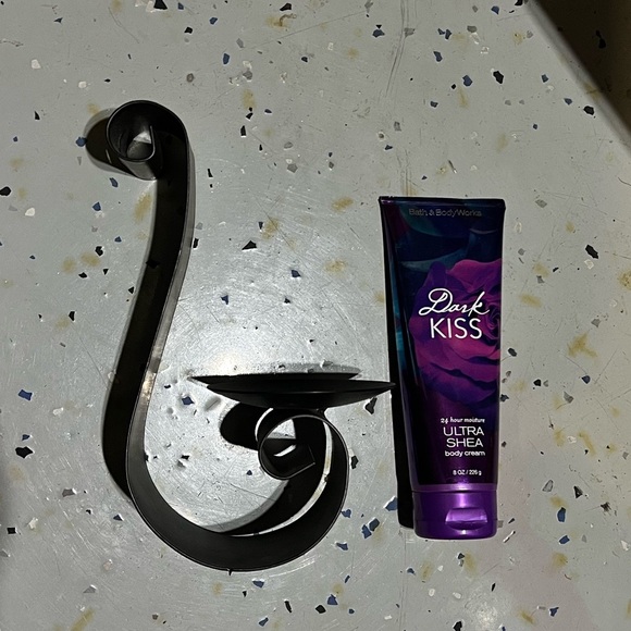 Kirkland’s Farmhouse Wall Decor Sconces Candle Holders - Picture 2 of 2